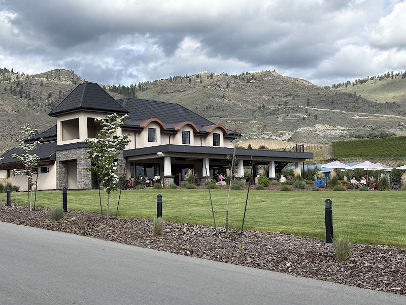 Lakeside Cellars 4