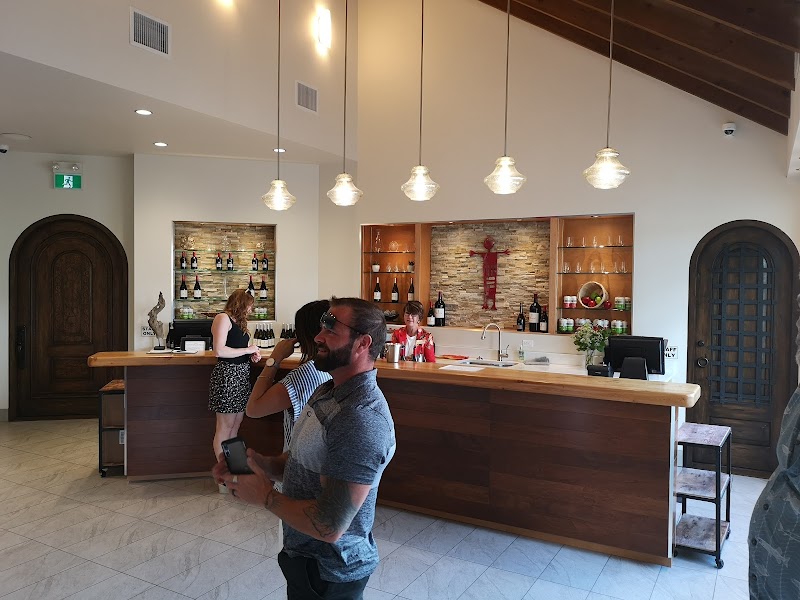 Maverick Estate Winery 4
