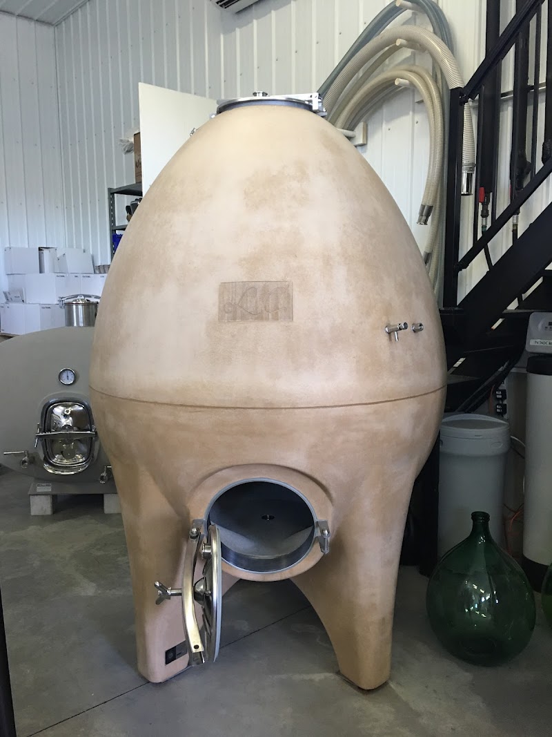 Lariana Cellars 2