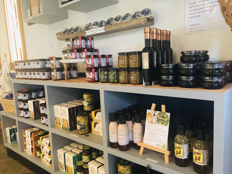 Lock & Worth Winery 4