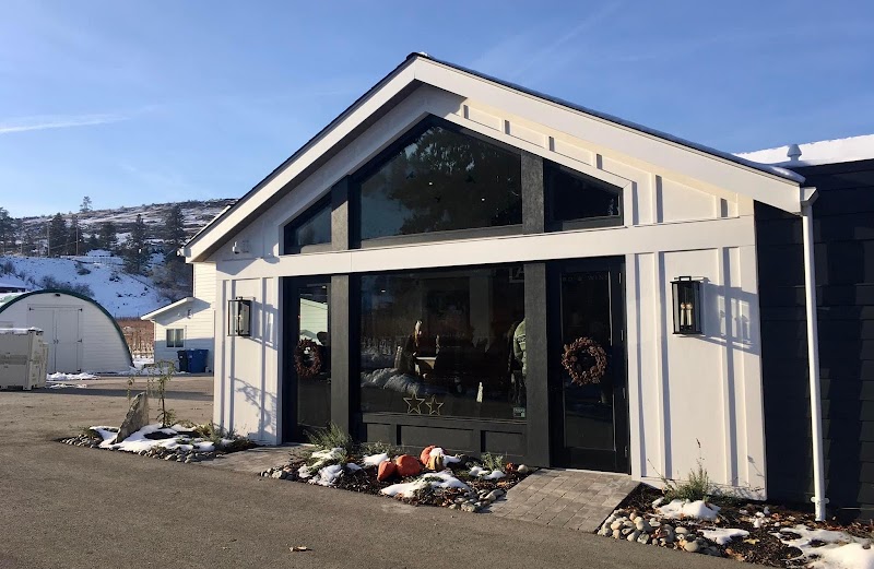 Lakeboat Vineyard & Winery 3