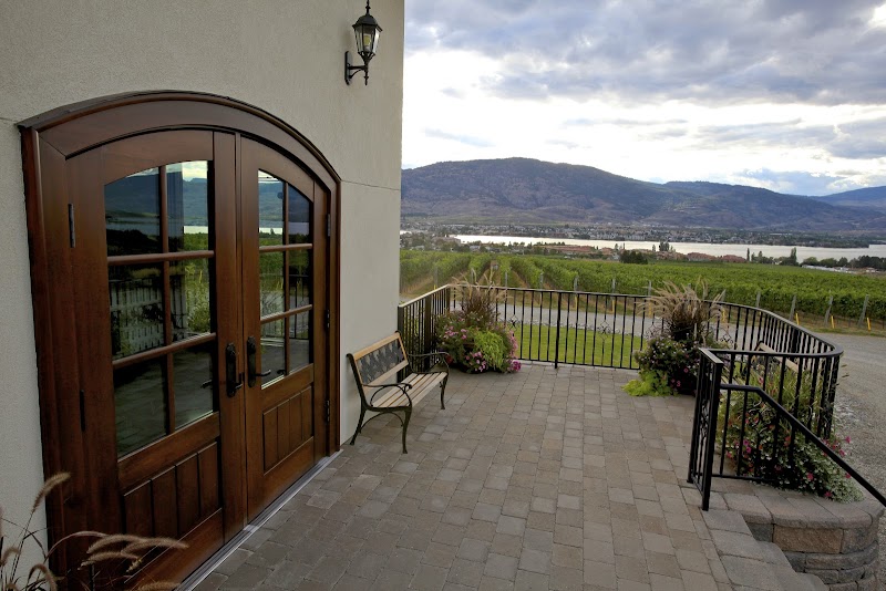 Moon Curser Vineyards 3
