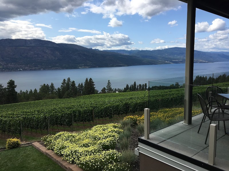 Arrowleaf Cellars 4