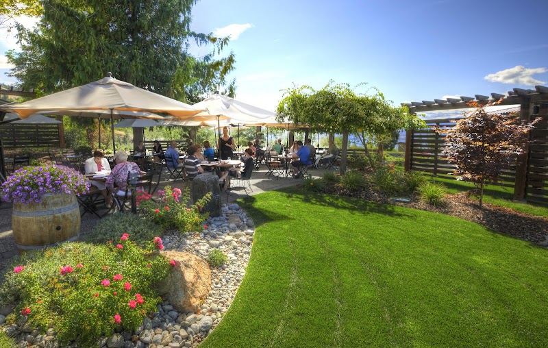 Lake Breeze Vineyards Tasting Room 3
