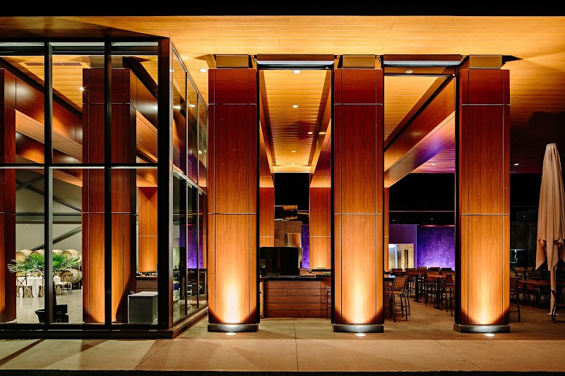 50th Parallel Estate Winery - Block One Restaurant