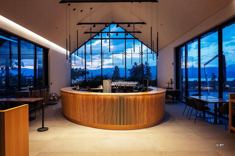 CedarCreek Estate Winery 5